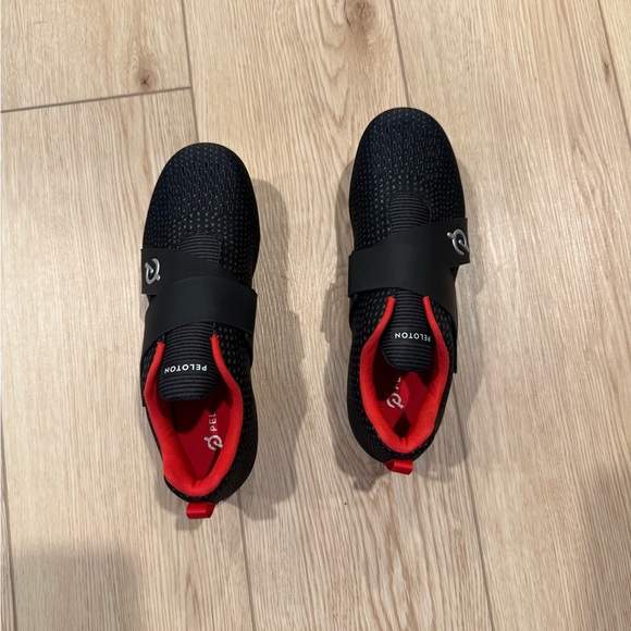 Peloton Altos Cycling Shoes (Women size 8 / Men’s size 6.5) - Picture 2 of 6